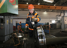 В Жлобинском вагонном депо освоен механизированный  способ ультразвукового контроля осей колесных пар вагонов 